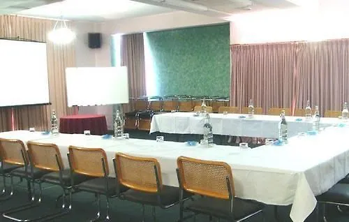 Hamilton Motor Inn Brisbane 3*,